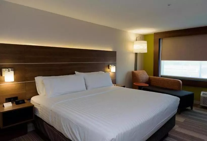 ホテル Holiday Inn Express & Suites Mckinney   Frisco East, An Ihg