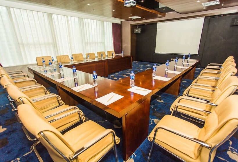 Отель Shan Shui S