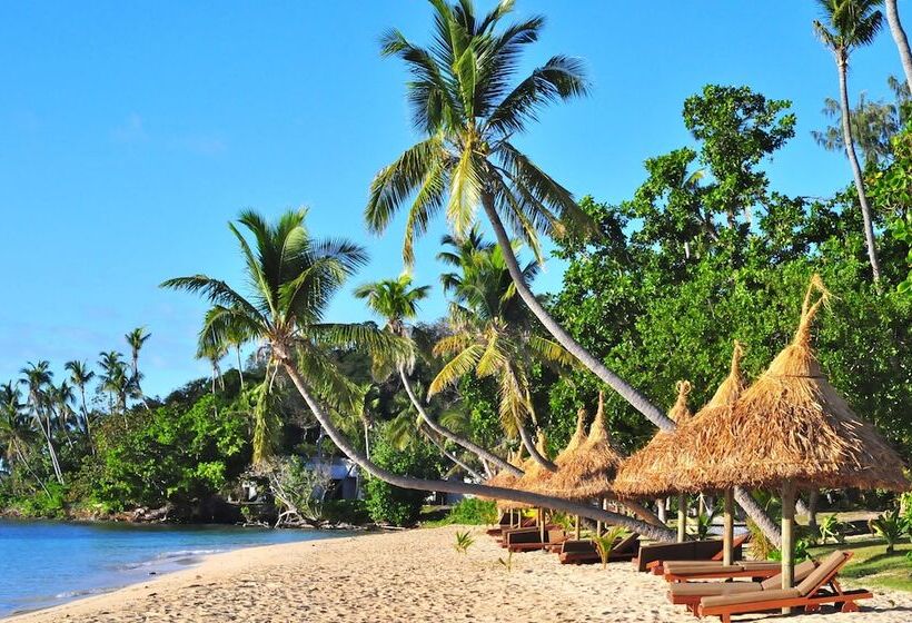 בית מלון כפרי Paradise Cove Resort