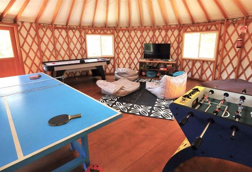 בית מלון כפרי Paradise Cove Resort