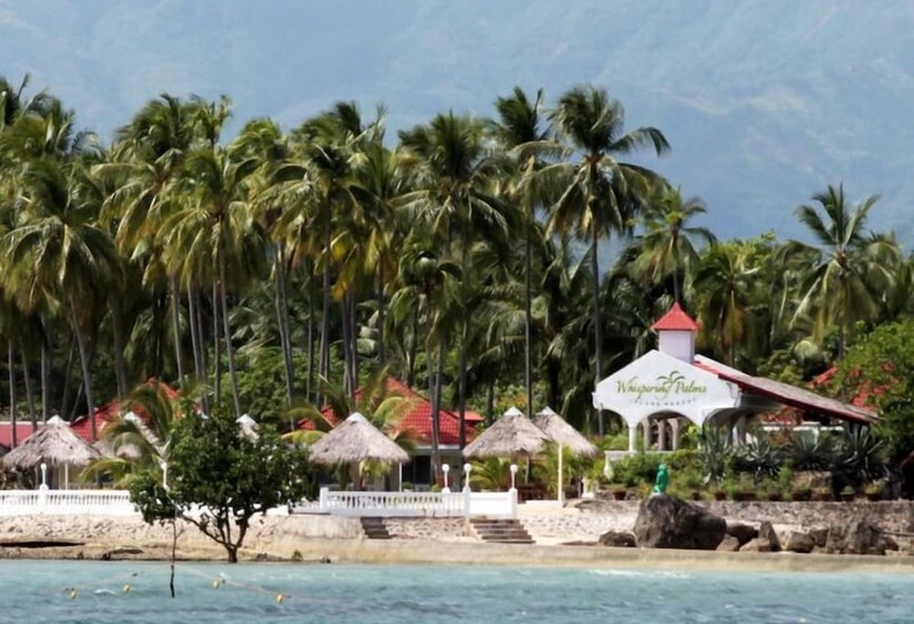 Hotel Whispering Palms Island Resort