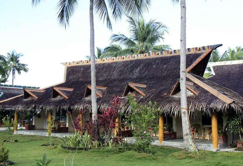 Hotel Whispering Palms Island Resort