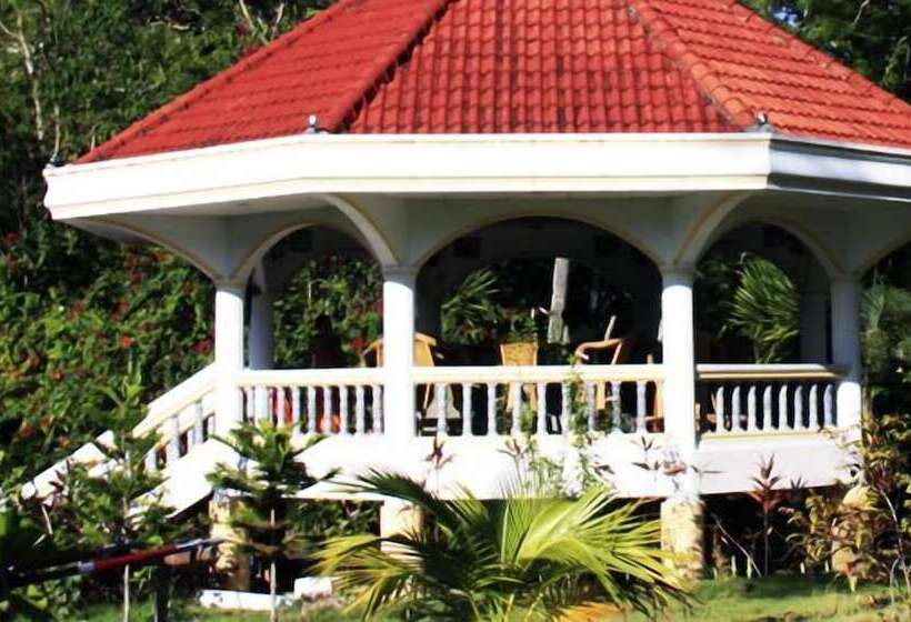 Hotel Whispering Palms Island Resort