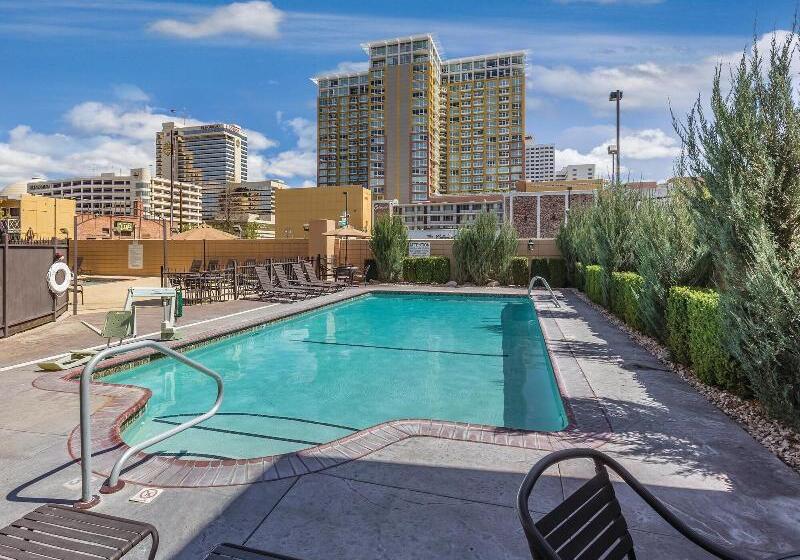 هتل Worldmark Reno