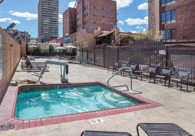 هتل Worldmark Reno
