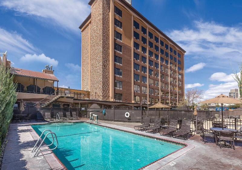 هتل Worldmark Reno