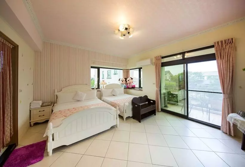 Slow Fly B&b