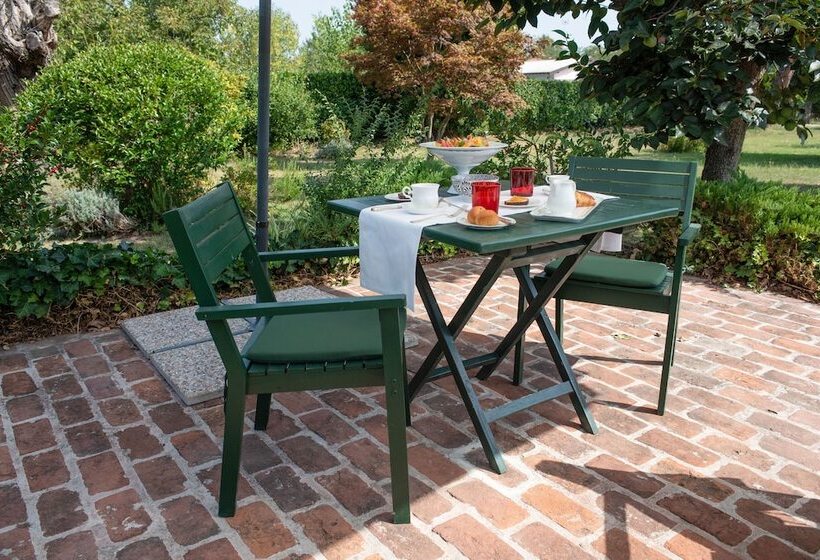 تختخواب و صبحانه I Castagni