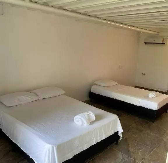ホテル Campestre Refugio Texano