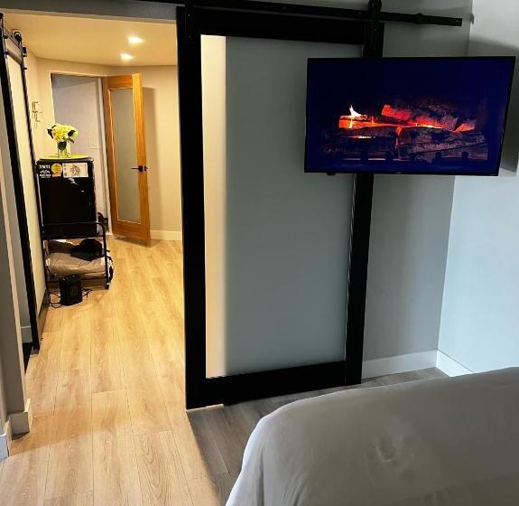 Пансион New Modern Apt W/pool & Hot Tub In Nature