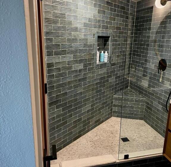 Пансион New Modern Apt W/pool & Hot Tub In Nature