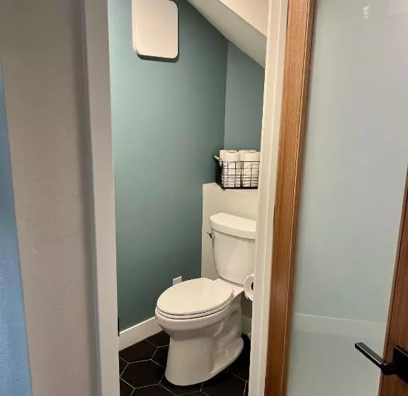 Majatalo New Modern Apt W/pool & Hot Tub In Nature