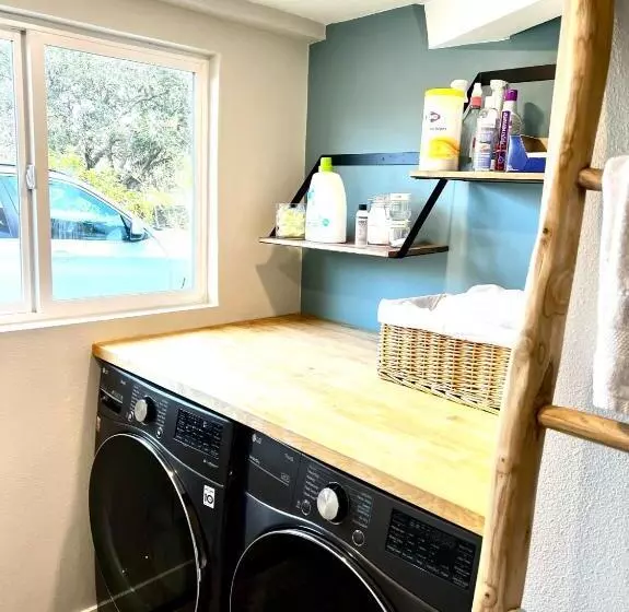 Majatalo New Modern Apt W/pool & Hot Tub In Nature