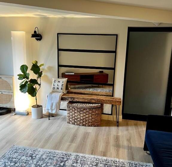 Пансион New Modern Apt W/pool & Hot Tub In Nature