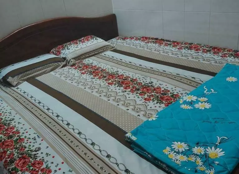 مُتل Lý Hồng Phi