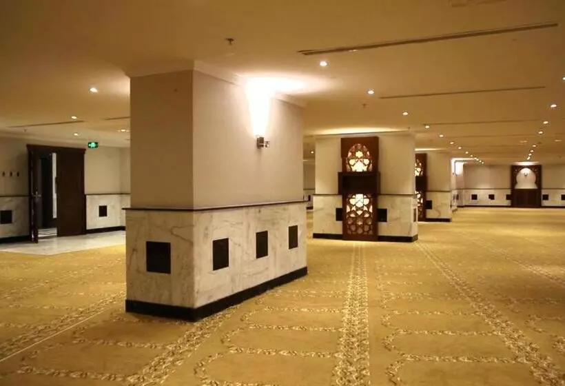 هتل Al Fajr Al Badea 1