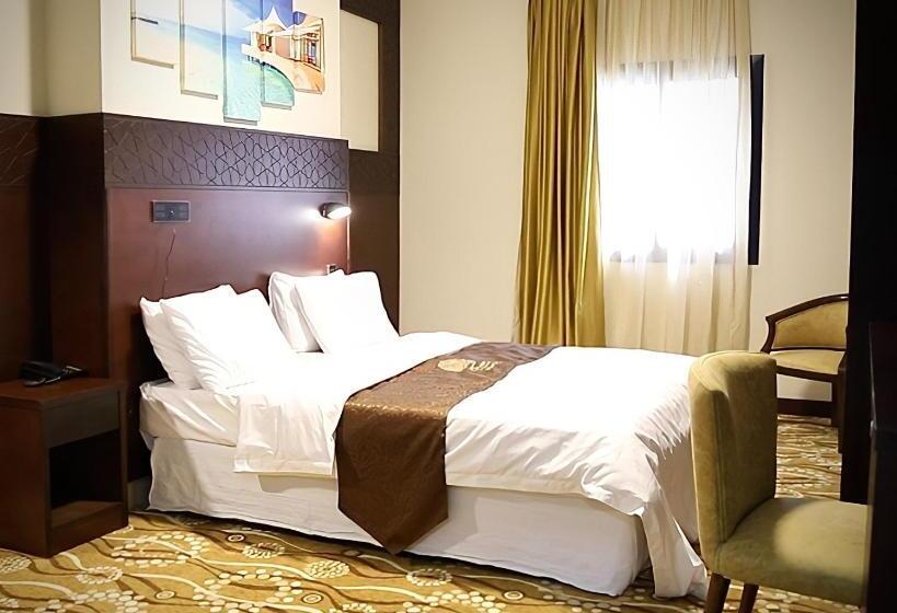 فندق Al Fajr Al Badea   1