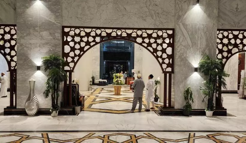 هتل Al Fajr Al Badea 1