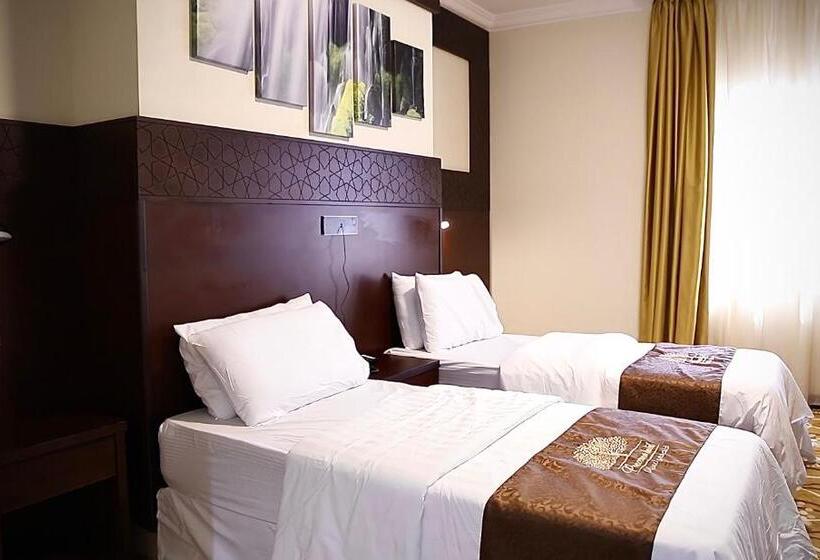 فندق Al Fajr Al Badea   1