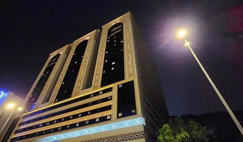 هتل Al Fajr Al Badea 1