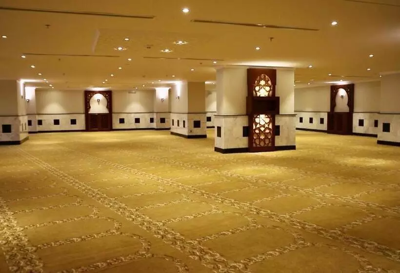 هتل Al Fajr Al Badea 1