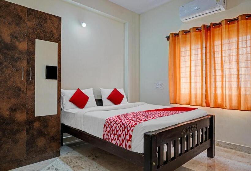 酒店 Oyo Flagship Sri Chowdeshwari Boarding And Lodging