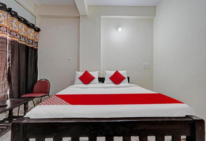 酒店 Oyo Flagship Sri Chowdeshwari Boarding And Lodging