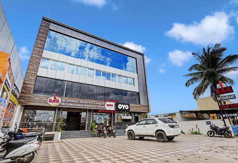 酒店 Oyo Flagship Sri Chowdeshwari Boarding And Lodging
