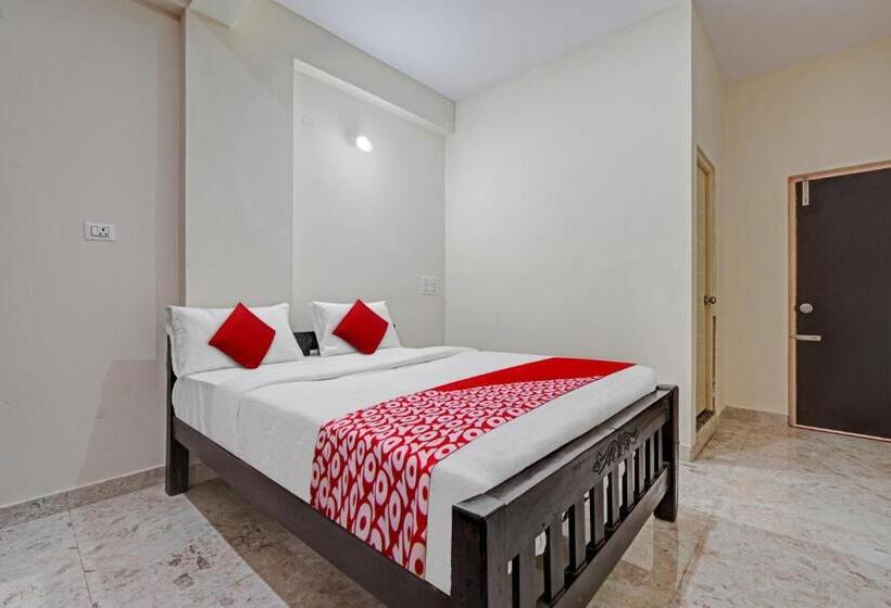 酒店 Oyo Flagship Sri Chowdeshwari Boarding And Lodging