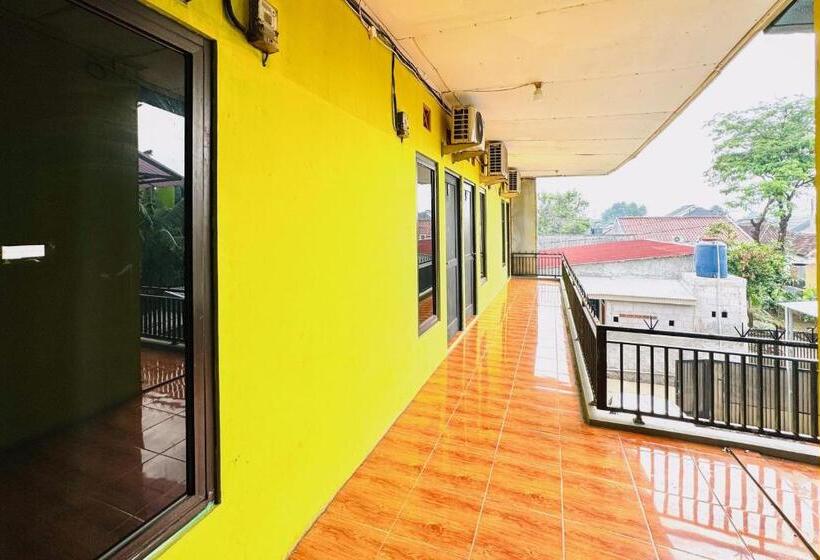 Hotell Penginapan Dison Redpartner