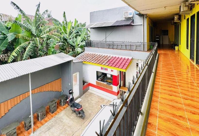 Hotell Penginapan Dison Redpartner