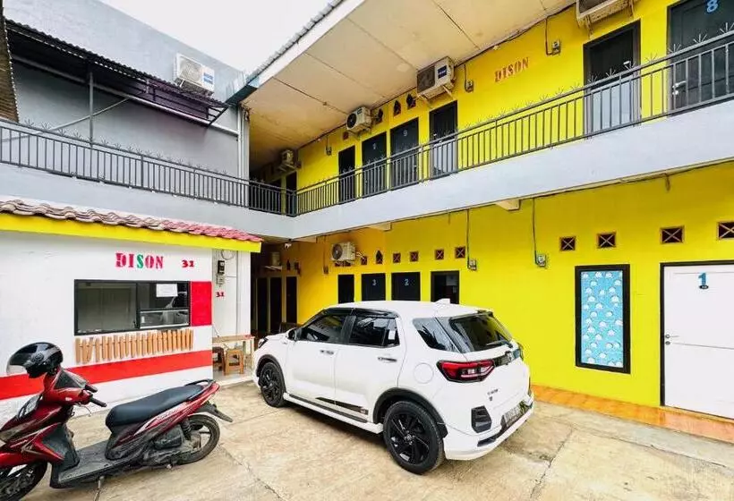 Hotelli Penginapan Dison Redpartner
