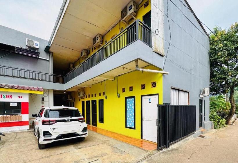 Hotell Penginapan Dison Redpartner