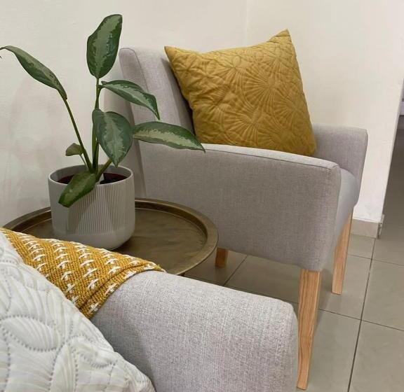 پانسیون Ambré Guesthouse