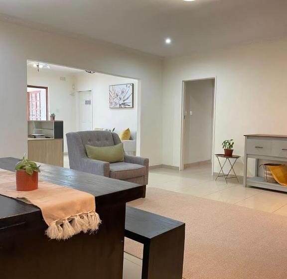 پانسیون Ambré Guesthouse