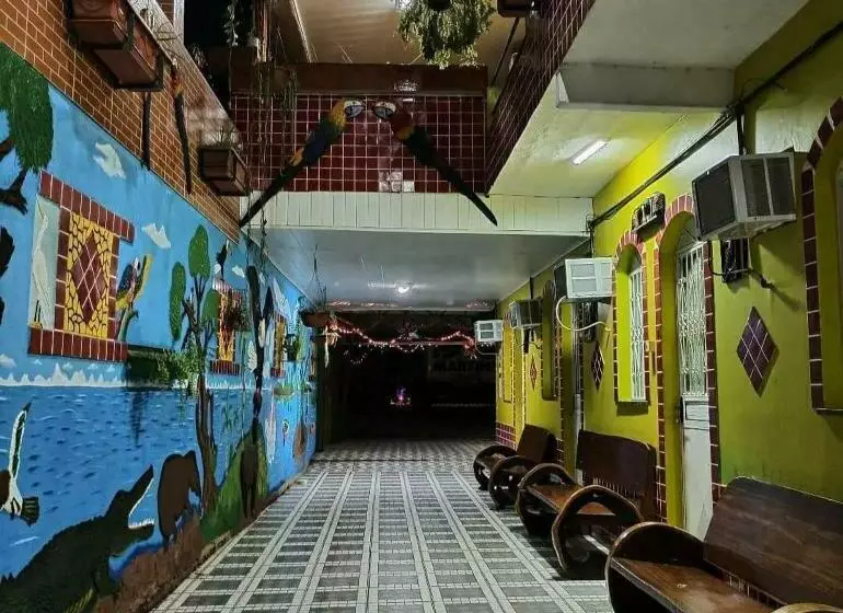 ユースホステル Pousada Aguiar