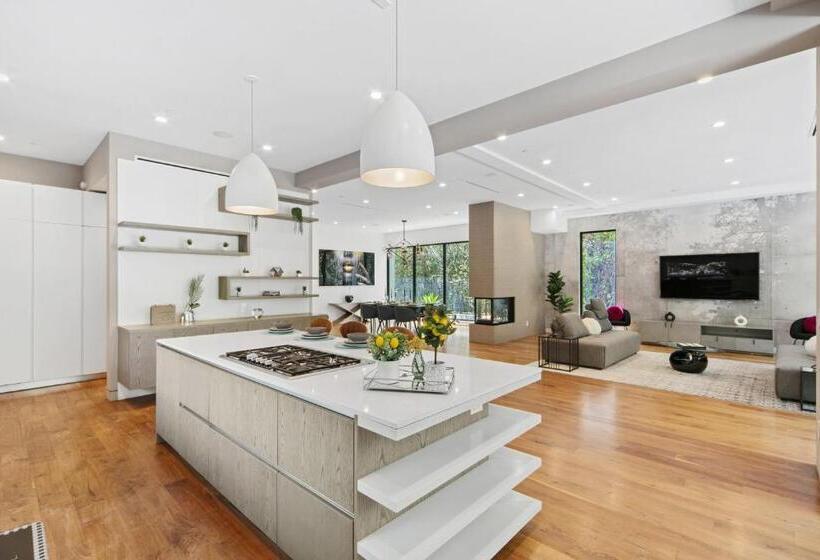 Bed and Breakfast West Hollywood Modern Luxury 5 Br Villa Sleeps 10
