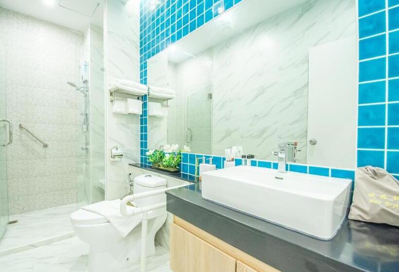 בית מלון כפרי D Eco Pattaya