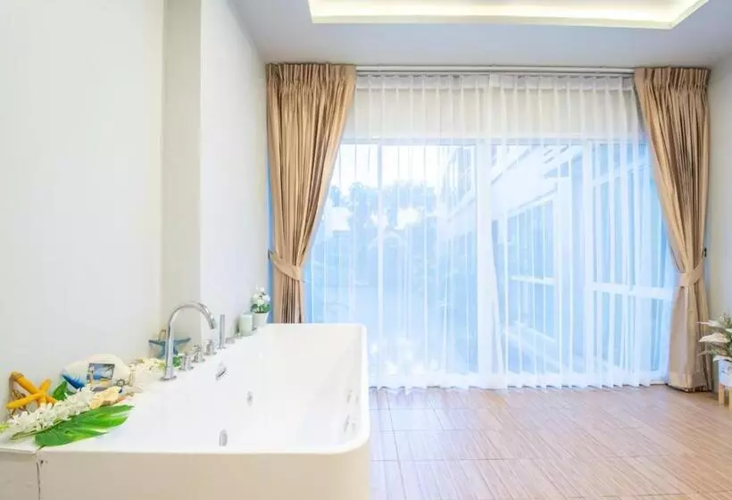 Hotelli D Eco Pattaya