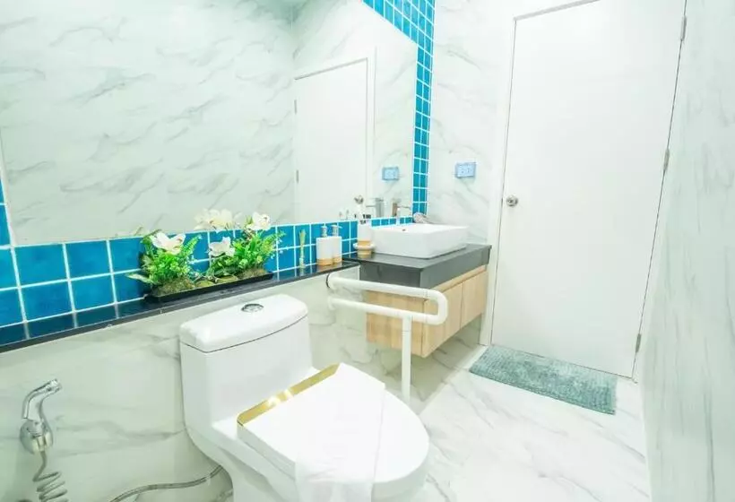 Hotelli D Eco Pattaya