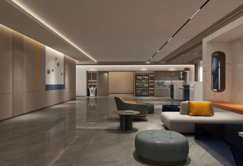 Отель Holiday Inn Express Suzhou Shihu University Town