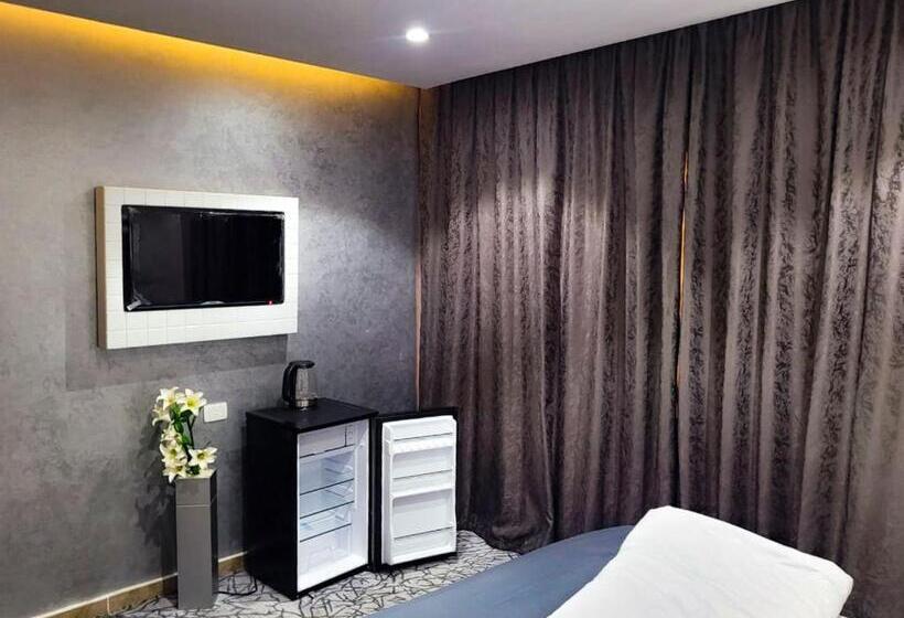 هتل Jasmine Inn Deluxe