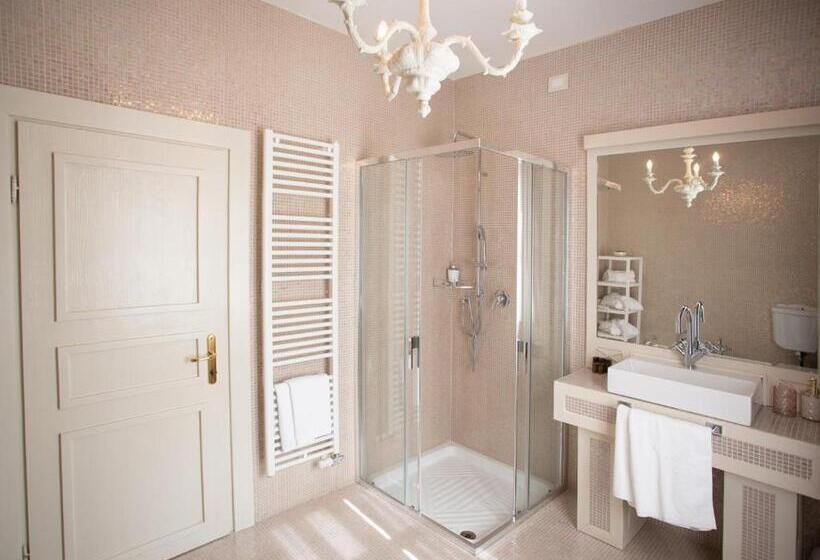 호텔 La Casa Di Loto Suite