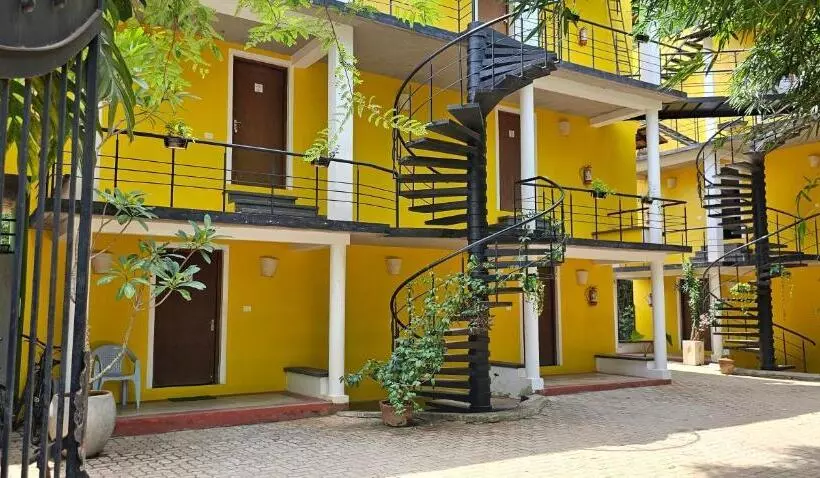 هتل Megam Guest House