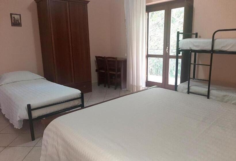 호텔 Residenza Rurale L Antico Castagneto