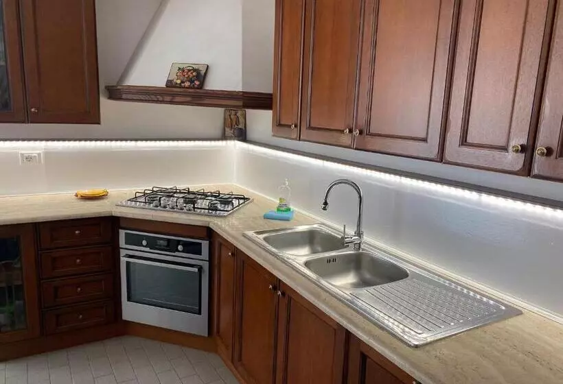 Aamiaismajoitus (B&B) Stella House