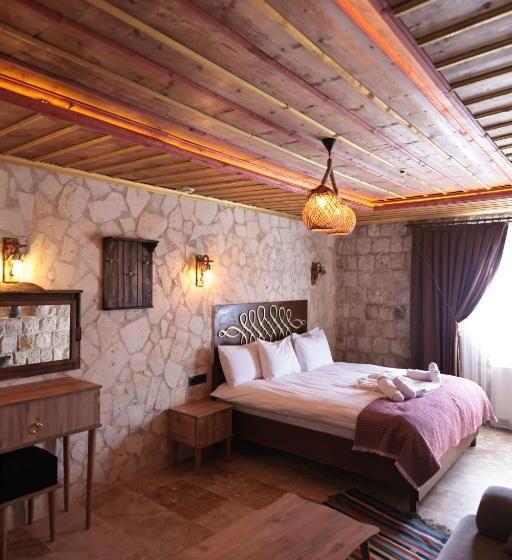 تختخواب و صبحانه Stone Owl Otel & Restaurant