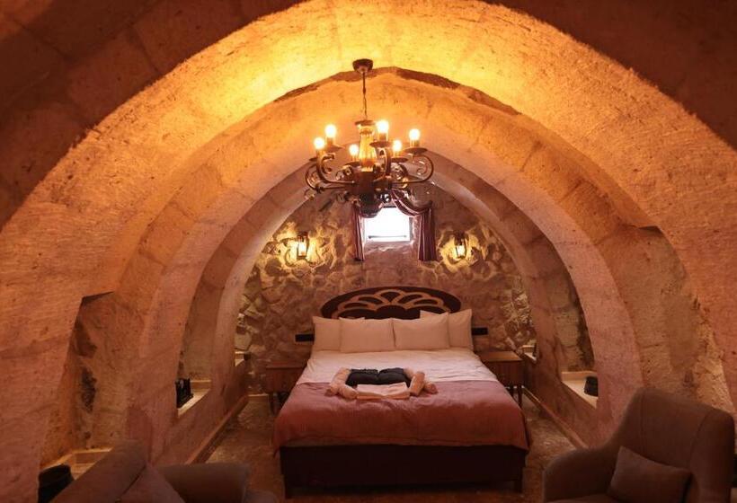تختخواب و صبحانه Stone Owl Otel & Restaurant