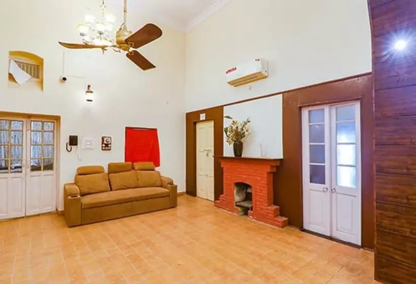 Fabhotel Sarovar Palace