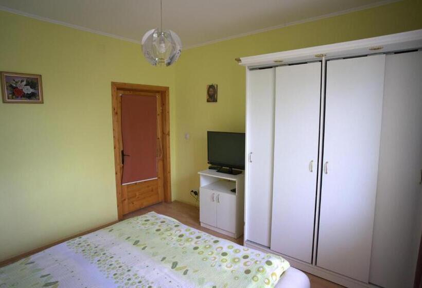 پانسیون Casa Gabi